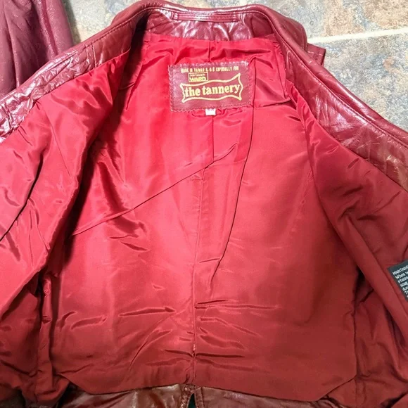 Burgundy Leather Jacket and Vest Set - Picture 8 of 10